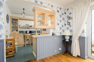 Photo 12- click for photo gallery